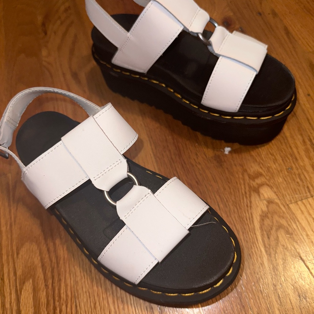 Size 5.5 doc Martin platform white sandals - brand new never worn